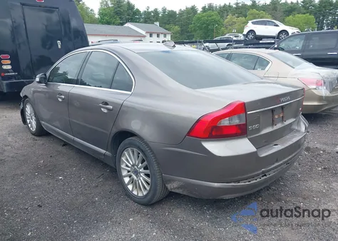 2008 Volvo S80 3.2 z USA, uszkodzony, nr VIN YV1AS982081067495